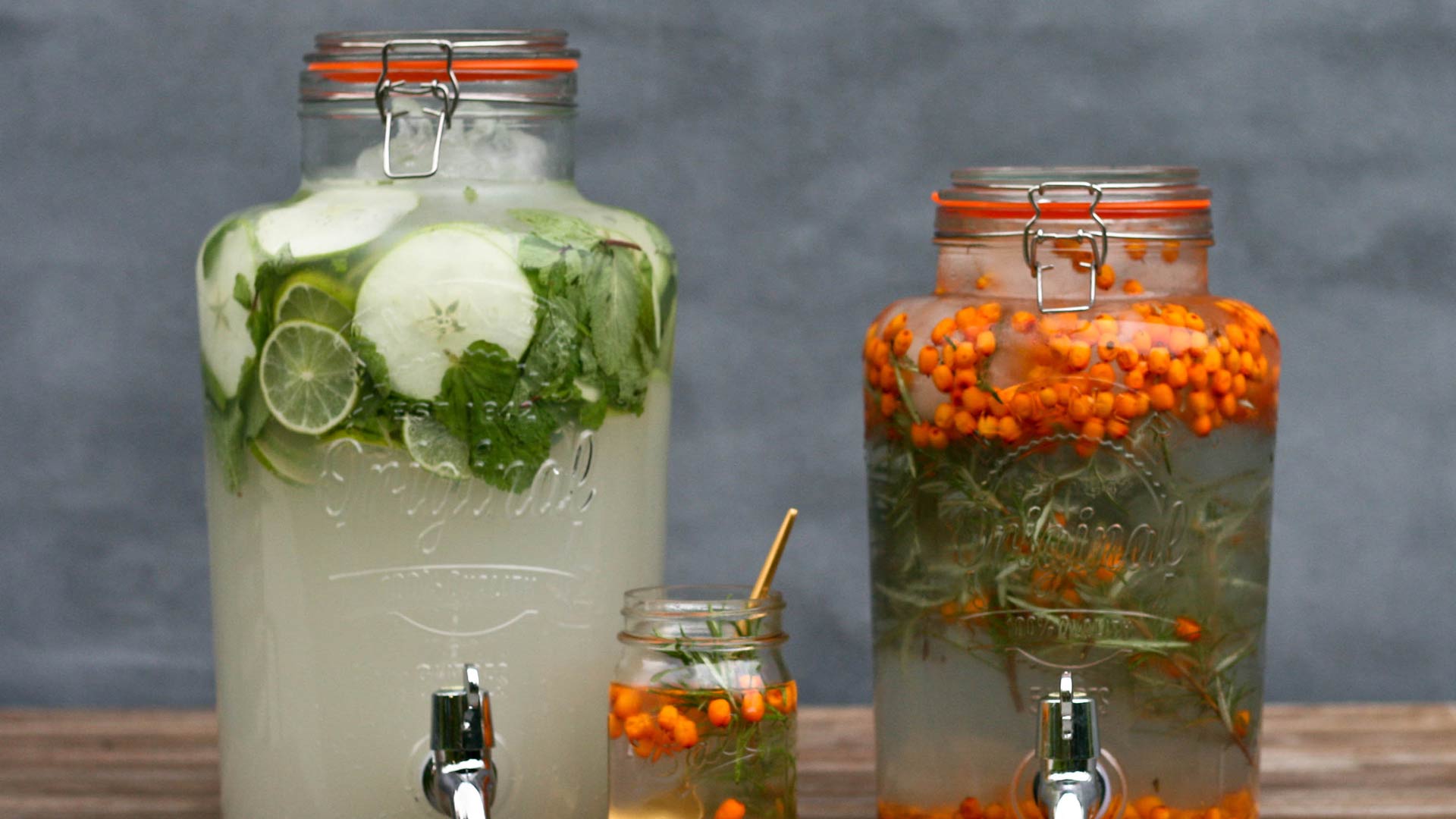 Drinks Dispensere Mason Jars A Table Story