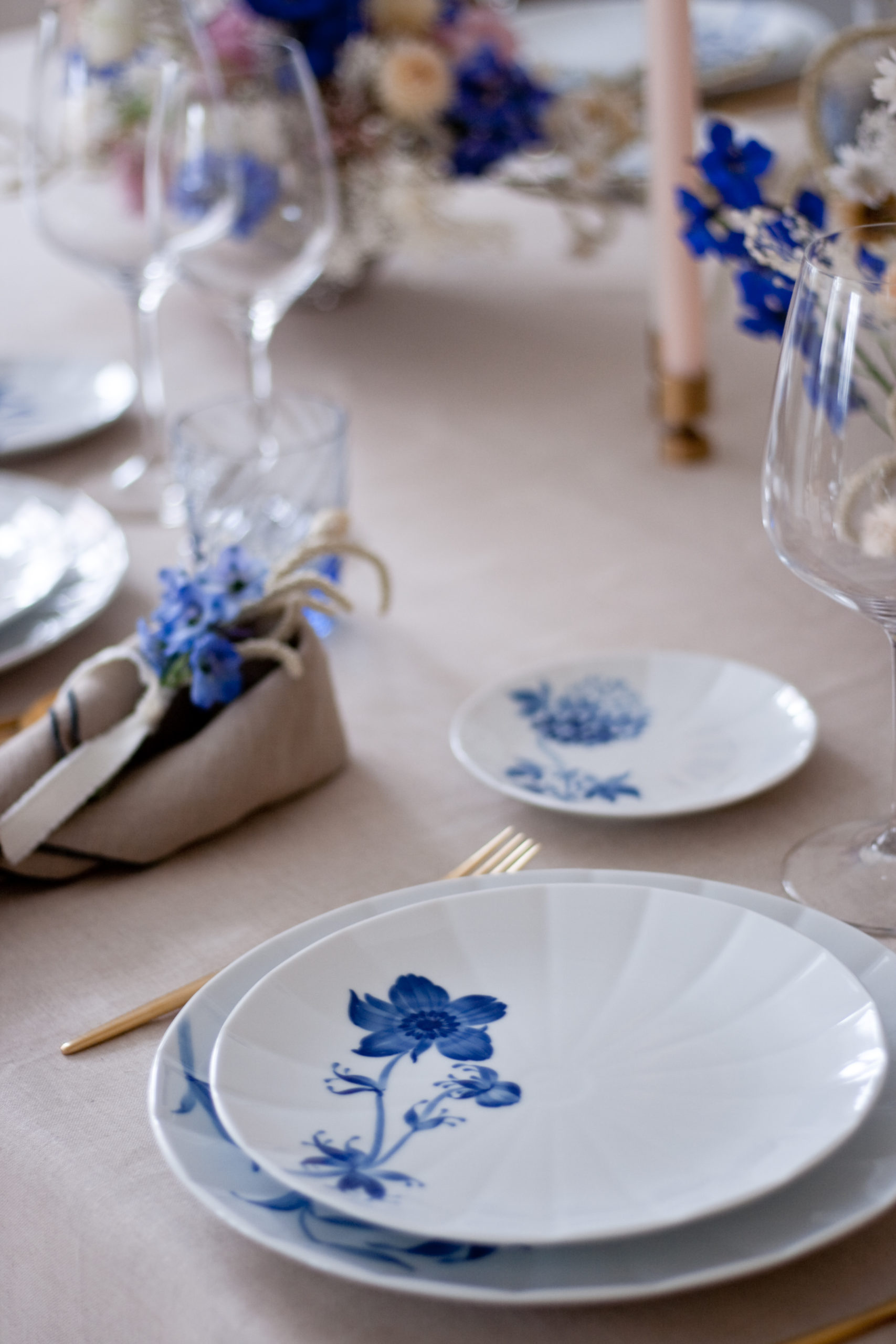 Watt virksomhed kim A table story x Blå blomst royal copenhagen (9 of 36) - A Table Story